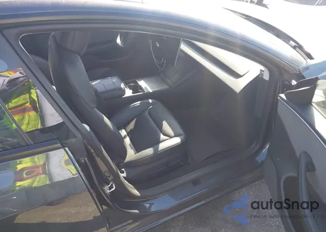 2024 Tesla Model 3 Long Range Dual Motor All-Wheel Drive/Rear-Wheel Drive z USA, uszkodzony, nr VIN 5YJ3E1EA8RF726421